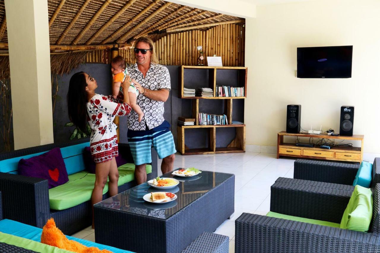 Santai Villa Kuta  Eksteriør billede